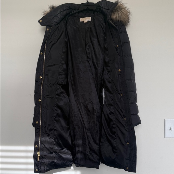 Michael Kors Black Puffer Jacket with Faux Fur Trim - Picture 9 of 13